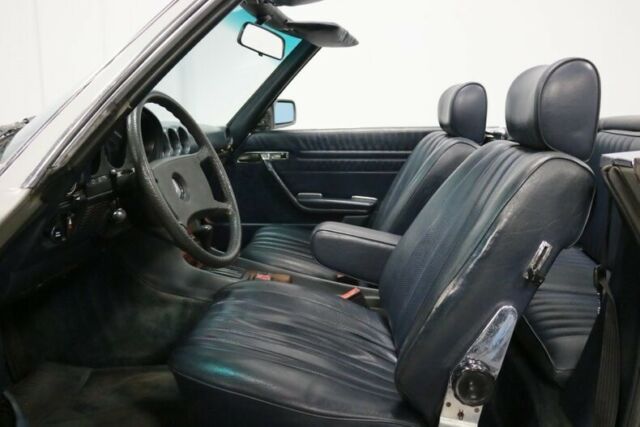 1981 Mercedes-Benz SL-Class -- - photo 5