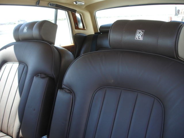 1976 Rolls-Royce Silver Shadow Believed to be 76K original miles - photo 8