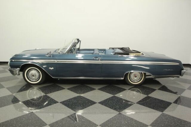 1962 Ford Galaxie 500 Sunliner - photo 3