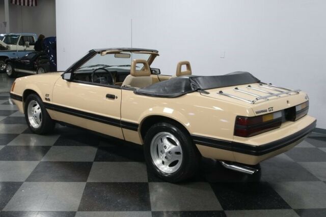 1984 Ford Mustang GT Convertible - photo 10