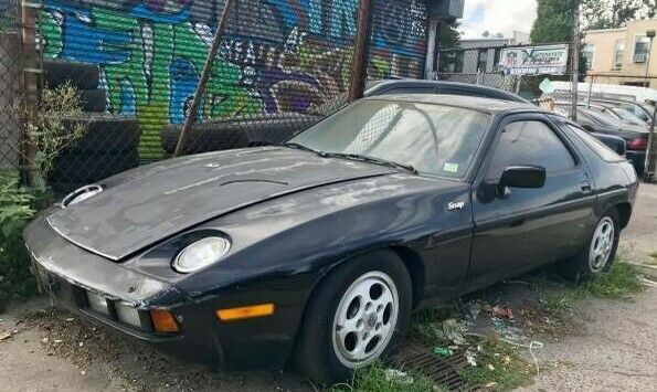 Classic German 1982 Porsche 928 4.5L V8 Automatic Clean Title and Keys 1982 Porsche 928
