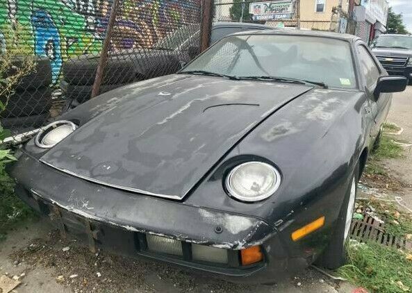 1982 Porsche 928 - photo 2
