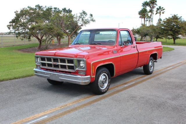 Classic High Sierra C15 / C10 Square Body P/U. SB V8, A/C. 52k Original Miles 1977 GMC Sierra 1500 High Sierra