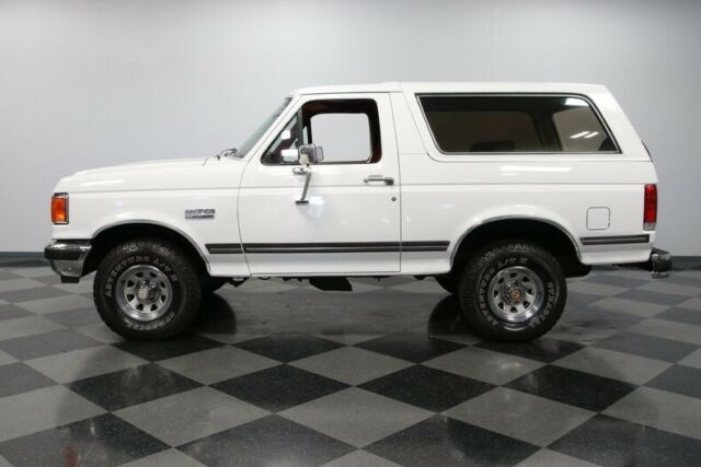 1989 Ford Bronco 4X4 - photo 8