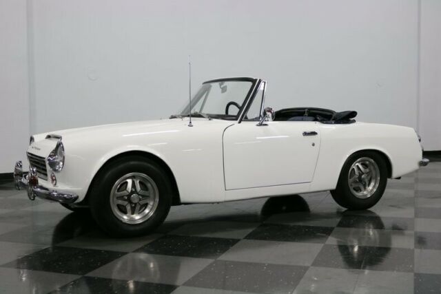 1968 Datsun 1600 -- - photo 7