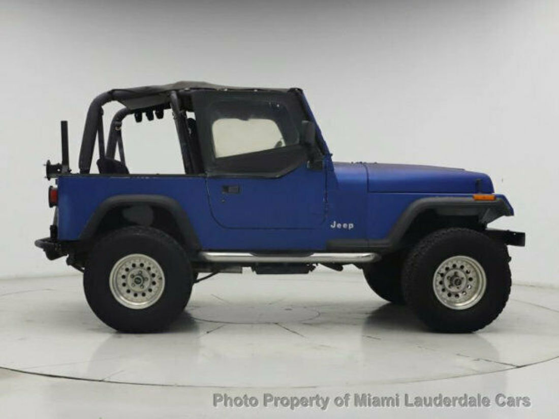1992 Jeep Wrangler S - photo 6