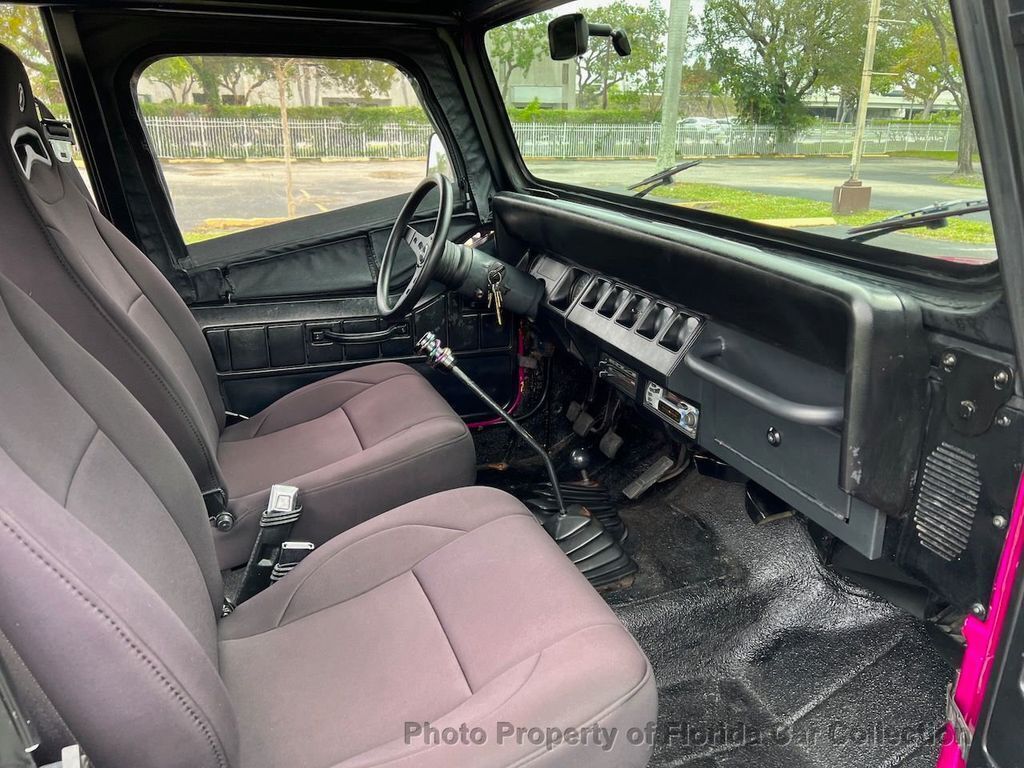 1991 Jeep Wrangler S 4WD/4X4 5-Speed Manual - photo 9