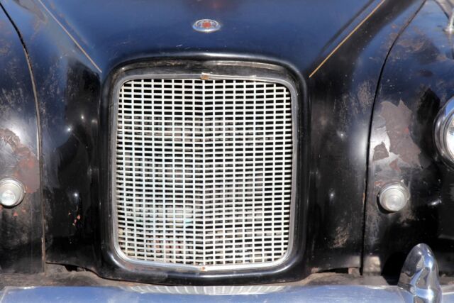 1967 Austin FX4D Taxi Cab - photo 13