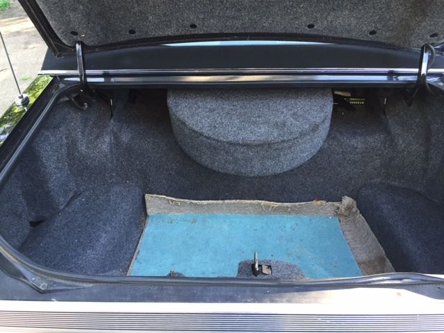 1989 Lincoln Town Car Base Sedan 4-Door - photo 5