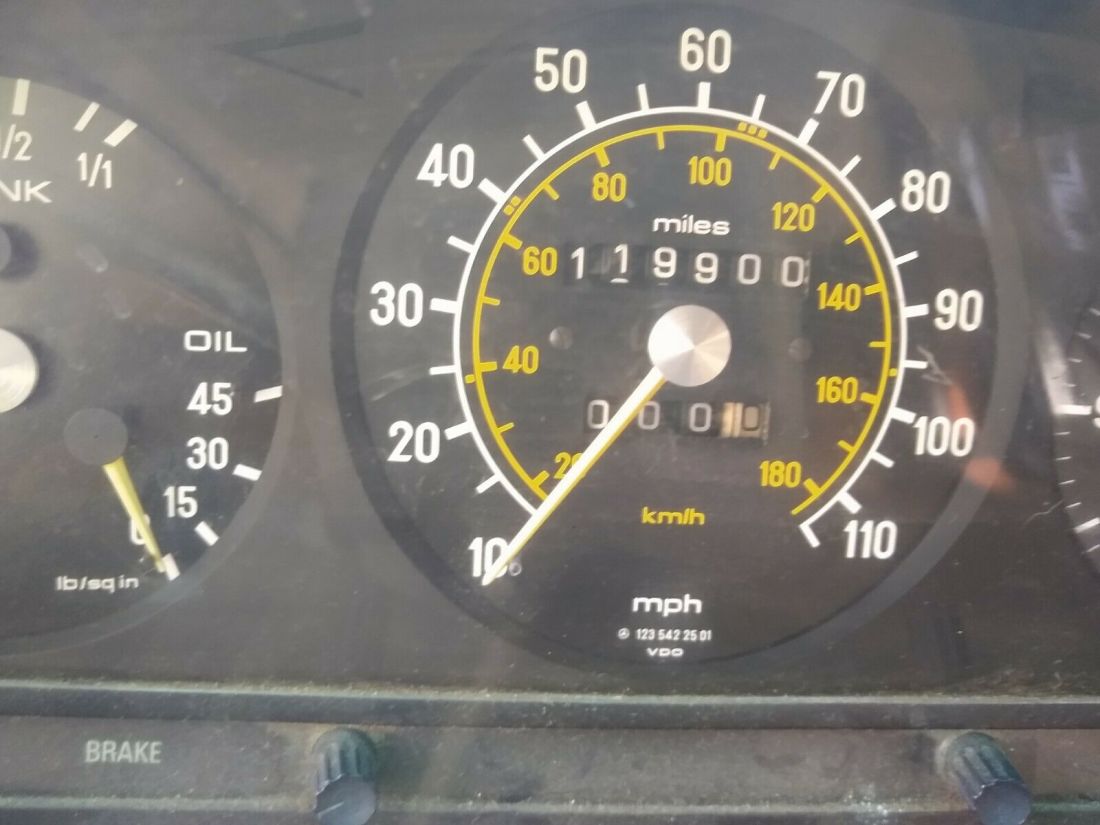 1980 Mercedes-Benz 300-Series Base - photo 6