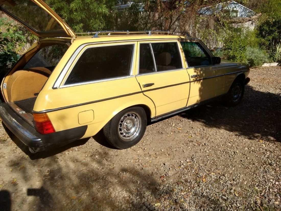 1980 Mercedes-Benz 300-Series Base - photo 9
