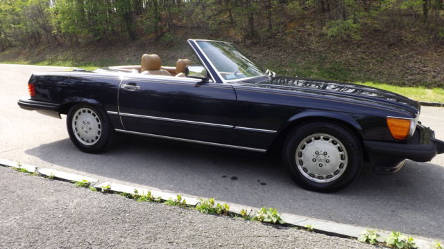 CLASSIC MERCEDES 560 SL ONLY 80290 ORIGINAL MILES 1988 Mercedes-Benz SL-Class 560 SL ROADSTER