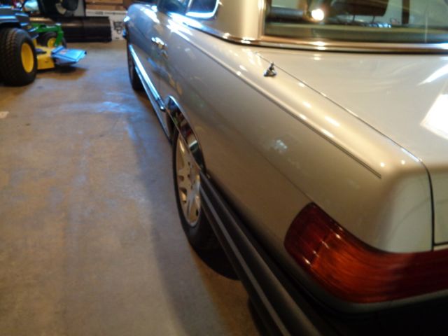 1982 Mercedes-Benz 300-Series - photo 3