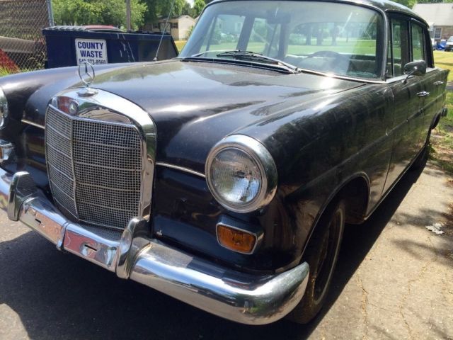 1967 Mercedes-Benz 200-Series Mercedes 200D - photo 5