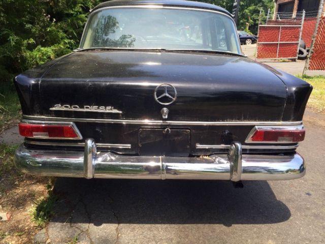 1967 Mercedes-Benz 200-Series Mercedes 200D - photo 7