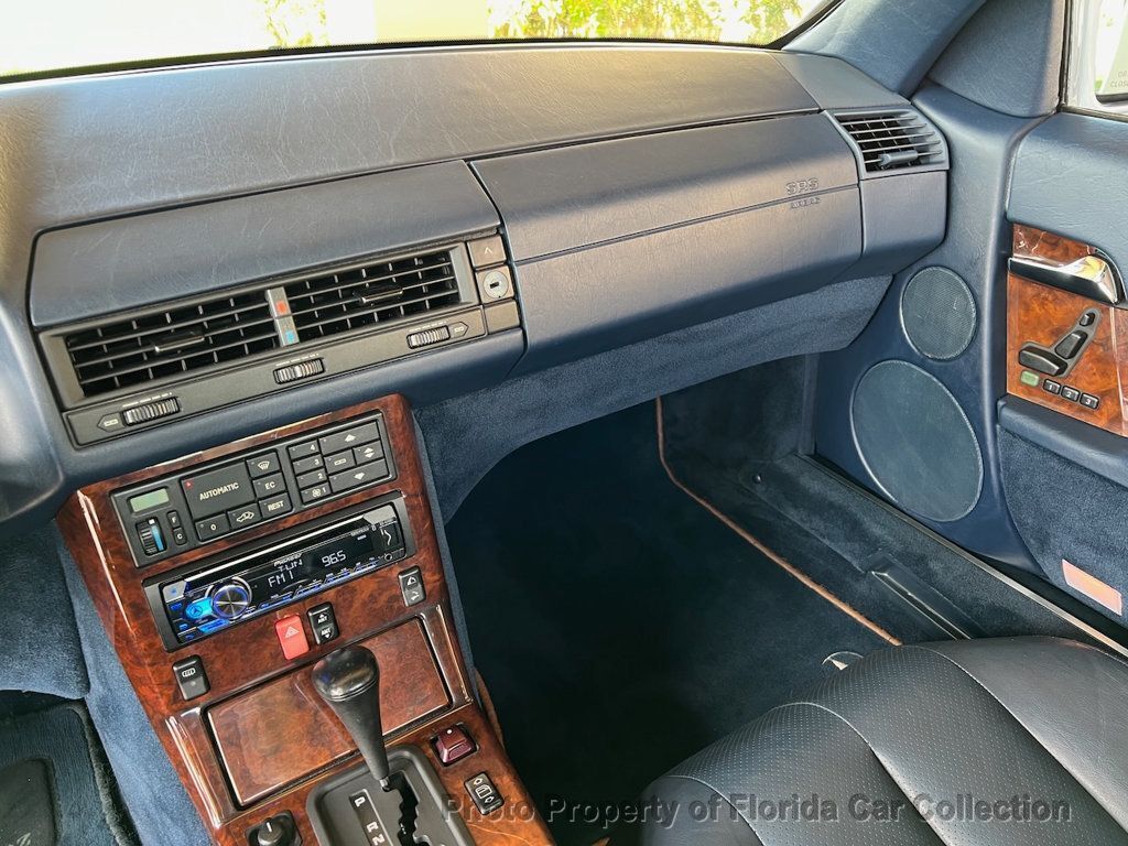 1990 Mercedes-Benz 500 500SL Convertible Hardtop Roadster - photo 12
