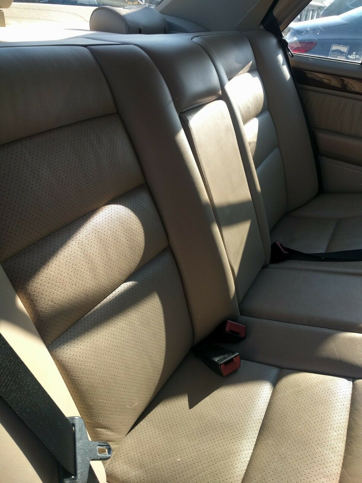 1994 Mercedes-Benz 300-Series sedan - photo 9