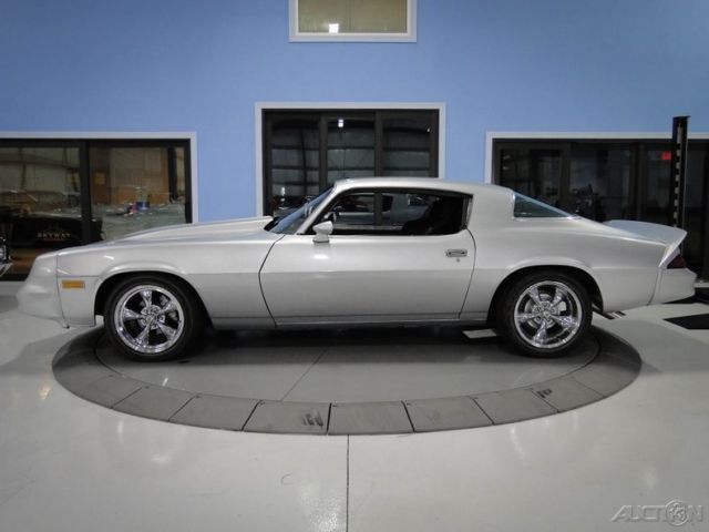 1980 Chevrolet Camaro - photo 2