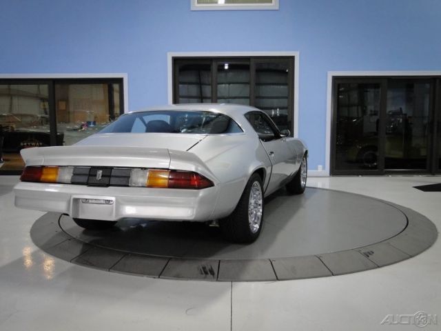 1980 Chevrolet Camaro - photo 5