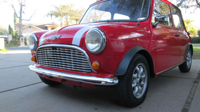 Classic Mini Cooper 1972 - Austin 1972 Mini Classic Mini
