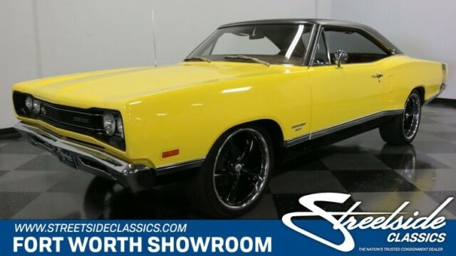 Classic Mopar Cruiser! Great Paint, 318 V8, Auto, Yellow 1969 Dodge Coronet Super Bee Tribute