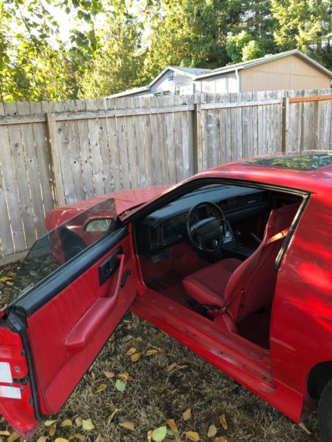 1991 Chevrolet Camaro - photo 2