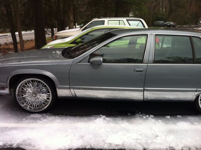 1994 Cadillac Fleetwood Brougham - photo 2