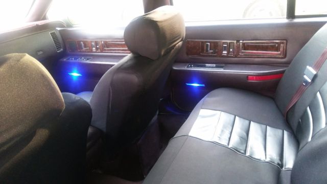 1994 Cadillac Fleetwood Brougham - photo 7