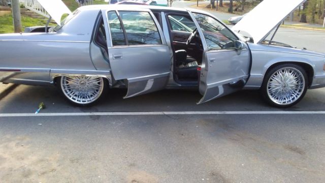 1994 Cadillac Fleetwood Brougham - photo 8