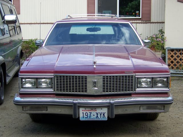 1988 Oldsmobile Custom Cruiser - photo 2