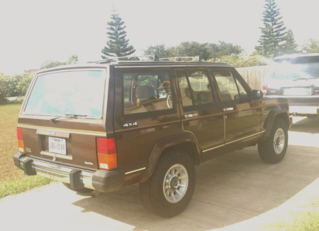 1986 Jeep Cherokee - photo 13