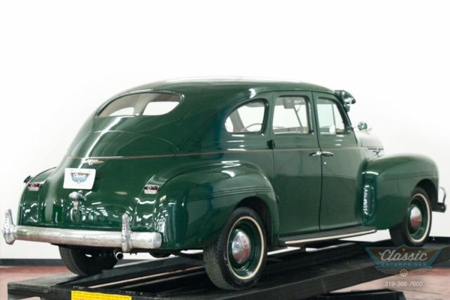 1940 Dodge D-17 Special 6 3 speed with suicide doors visor art deco styling - photo 10