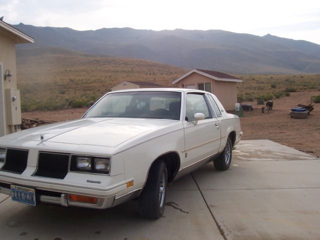 Classic Rare 1986 Limited Release Oldsmoile Cutlass Salon Coupe V8 1986 Oldsmobile Cutlass