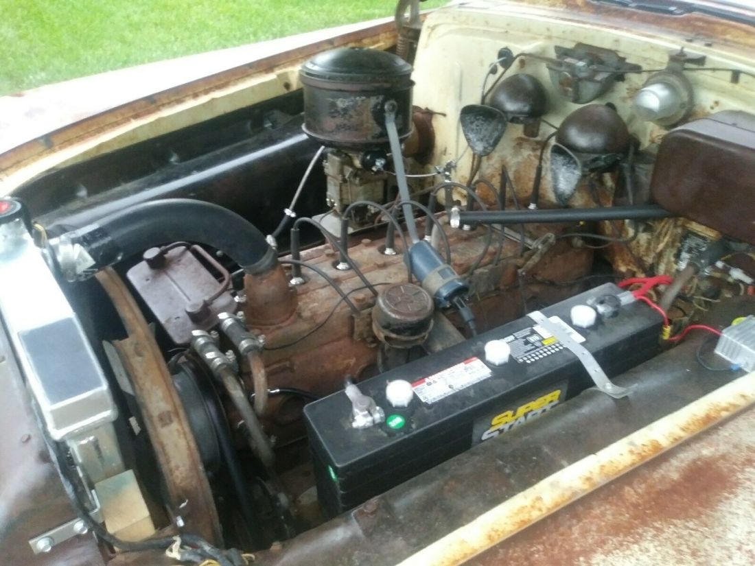 1953 Pontiac Chieftain 2 door coupe - photo 10