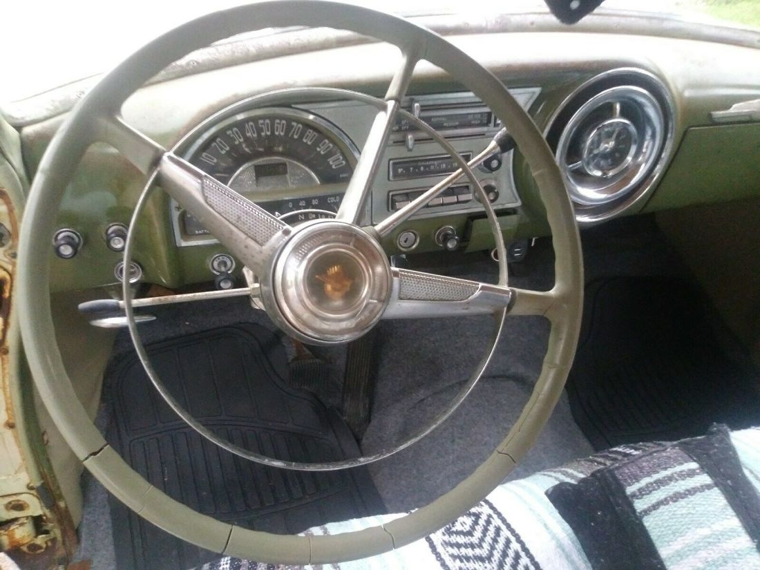 1953 Pontiac Chieftain 2 door coupe - photo 13