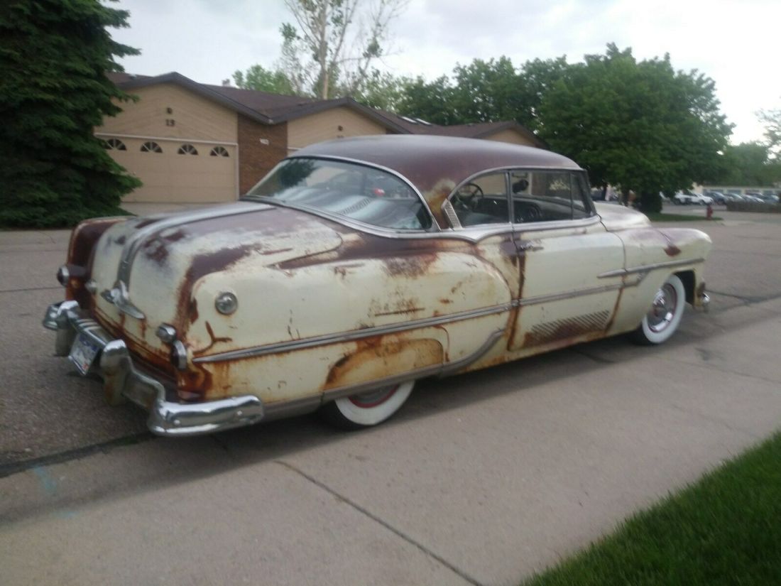 1953 Pontiac Chieftain 2 door coupe - photo 3