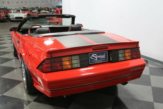 1987 Chevrolet Camaro IROC Z/28 Convertible - photo 10