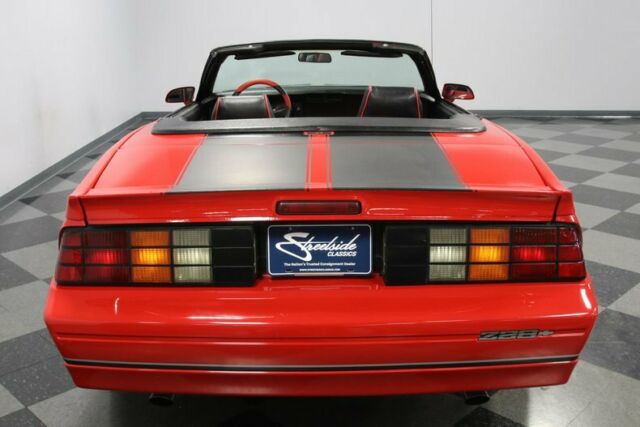 1987 Chevrolet Camaro IROC Z/28 Convertible - photo 11