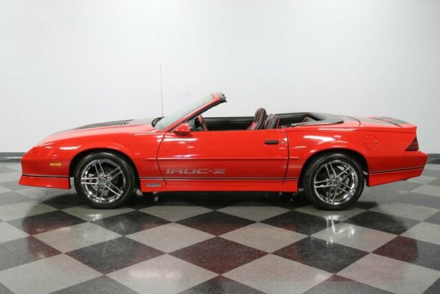 1987 Chevrolet Camaro IROC Z/28 Convertible - photo 2