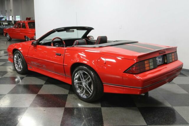 1987 Chevrolet Camaro IROC Z/28 Convertible - photo 9