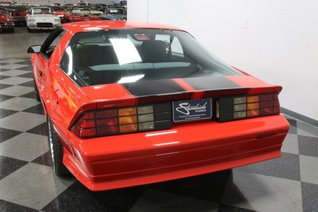 1992 Chevrolet Camaro RS Heritage Edition 25th Anniversary - photo 11