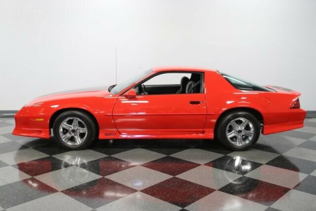 1992 Chevrolet Camaro RS Heritage Edition 25th Anniversary - photo 3