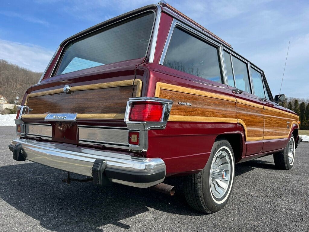 1981 Jeep Wagoneer Limited 4x4 - photo 8
