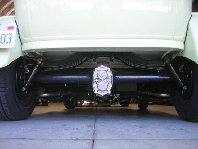 1930 Ford Model A - photo 9