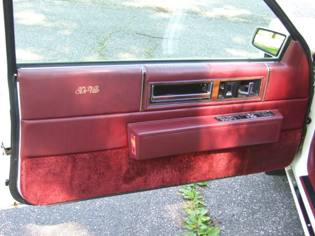 1992 Cadillac DeVille Coupe - photo 6