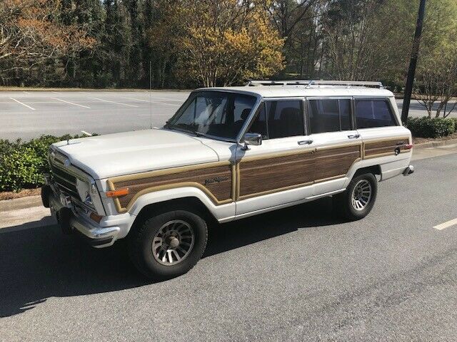 CLASSIC SUV-a real head turner.- every day driver 1988 Jeep Wagoneer WOODY