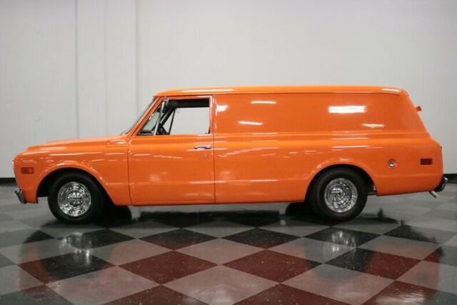 1968 Chevrolet Suburban -- - photo 3