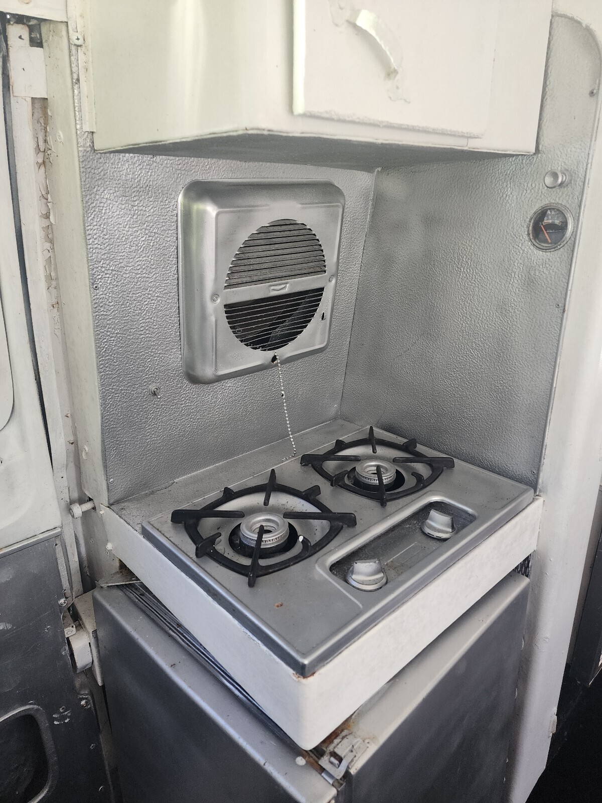 1970 Dodge Motorhome - photo 13