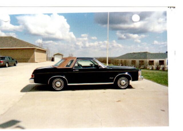Classic vehicles 1976 Mercury Monarch 2 dr, V-8 302, w/ac, bucket seats 1976 Mercury Coupe