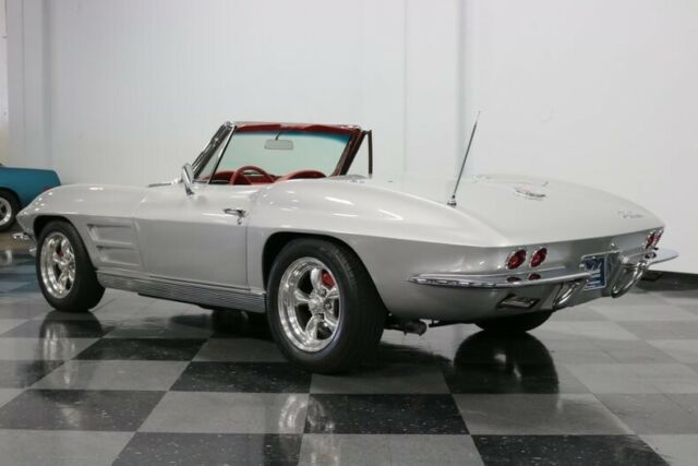 1963 Chevrolet Corvette -- - photo 10